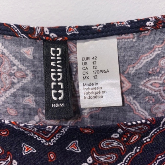 H&M Divided Pattern Cold Shoulder Mini Dress - Picture 5 of 5